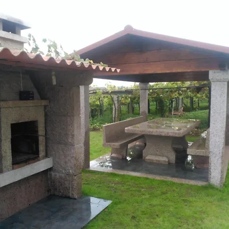 House - 5 Bedrooms - 00174 *